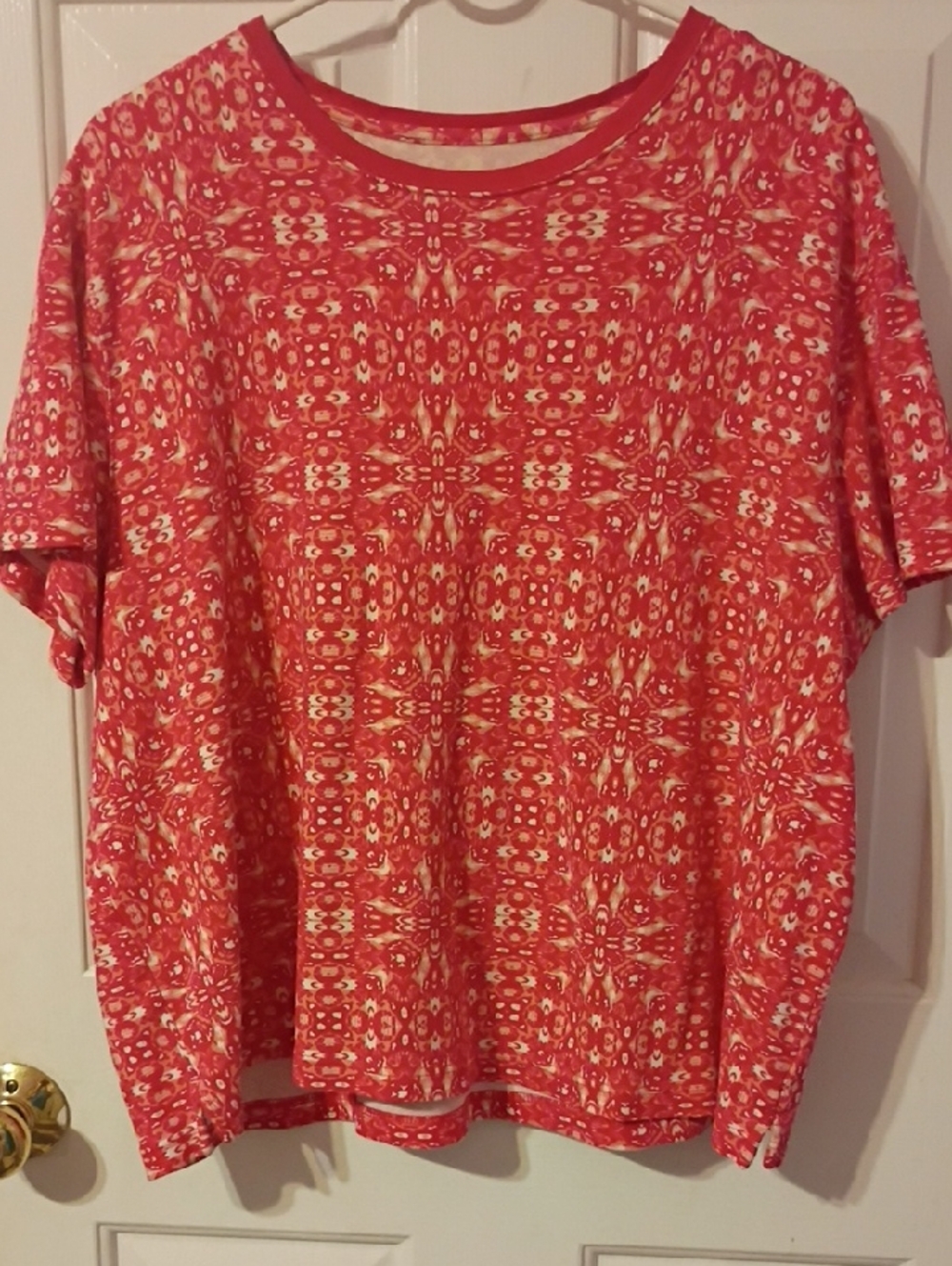 Kim Rogers Coral Red Patterned Short Sleeve Tee
